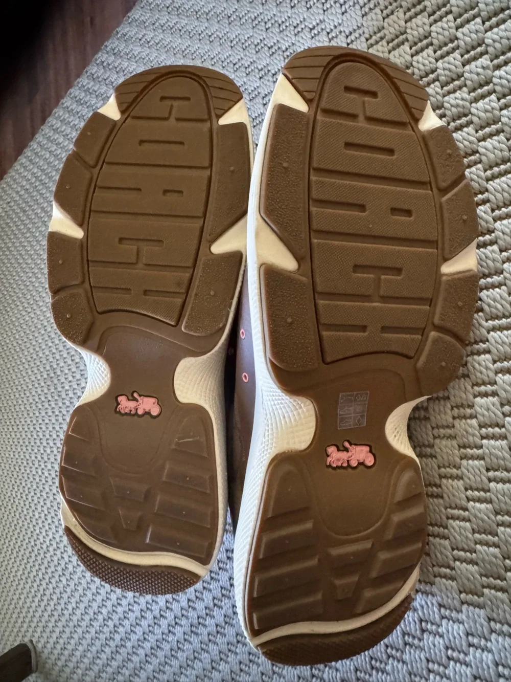 Coach Women’s C270 Signature Tech Runner Size 11B NWOB